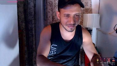 Thommerxxx live cam on Cam4