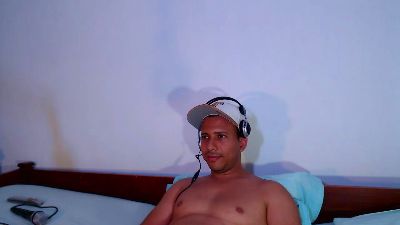 Thommerxxx live cam on Cam4