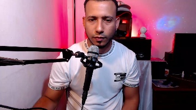 Thommerxxx live cam on Cam4