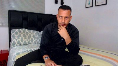 Thommerxxx live cam on Cam4