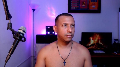 Thommerxxx live cam on Cam4