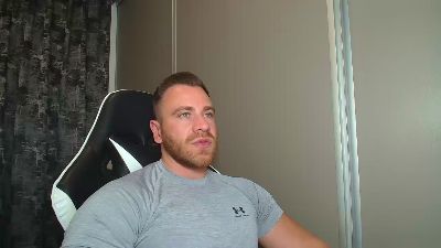 Thori92 live cam on Cam4