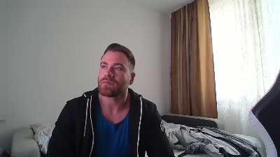Thori92 live cam on Cam4