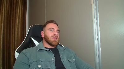 Thori92 live cam on Cam4