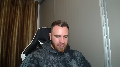 Thori92 live cam on Cam4