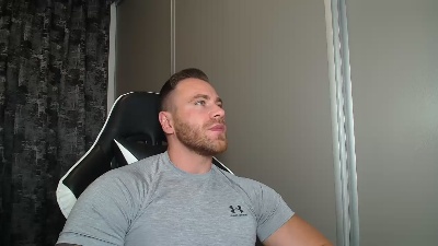 Thori92 live cam on Cam4