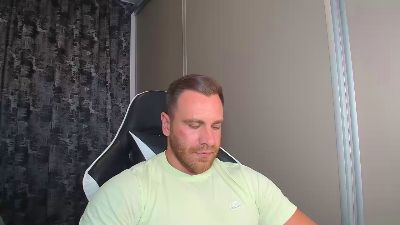 Thori92 live cam on Cam4