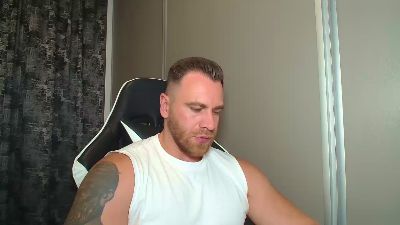 Thori92 live cam on Cam4