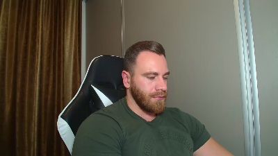 Thori92 live cam on Cam4