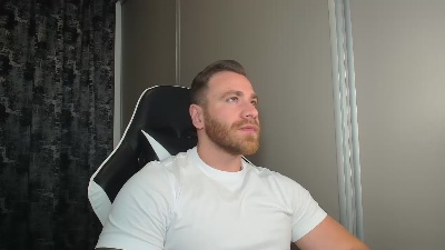 Thori92 live cam on Cam4