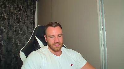 Thori92 live cam on Cam4