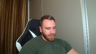 Thori92 live cam on Cam4
