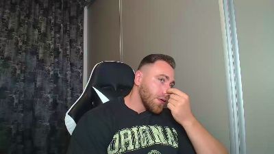 Thori92 live cam on Cam4