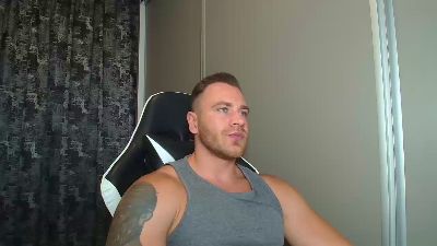 Thori92 live cam on Cam4