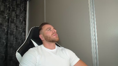 Thori92 live cam on Cam4