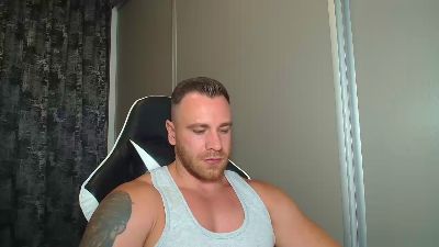 Thori92 live cam on Cam4