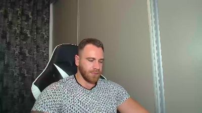 Thori92 live cam on Cam4
