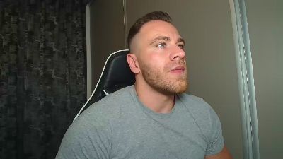 Thori92 live cam on Cam4