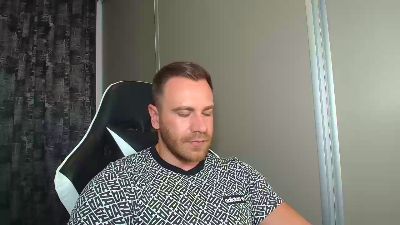 Thori92 live cam on Cam4
