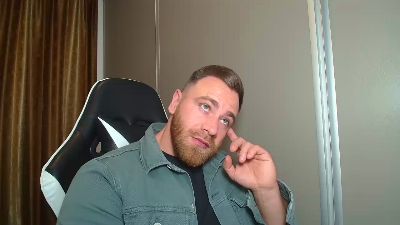 Thori92 live cam on Cam4
