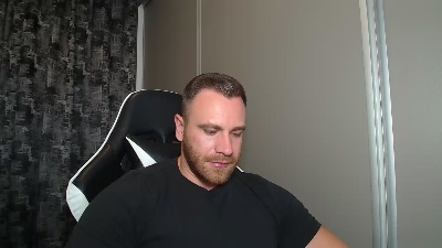 Thori92 live cam on Cam4