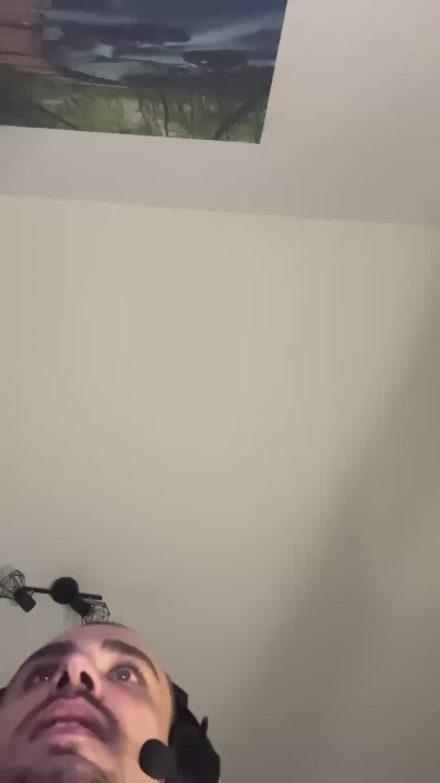Thorodinsson03 live cam on Cam4