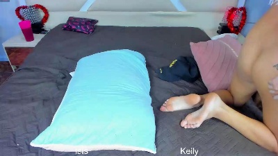 Threelicious live cam on Cam4