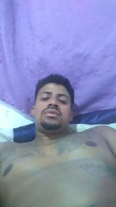 Threem232 live cam on Cam4