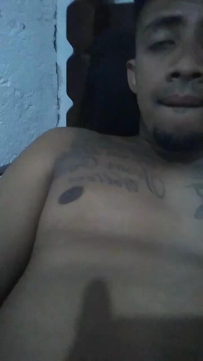 Threem232 live cam on Cam4