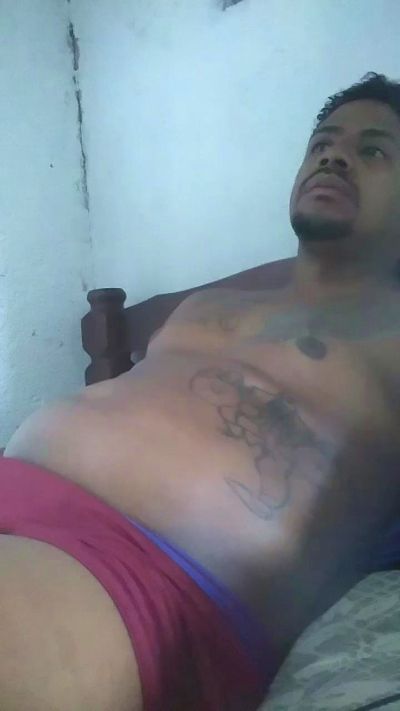 Threem232 live cam on Cam4