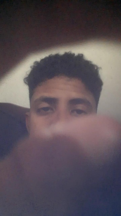 Threem232 live cam on Cam4