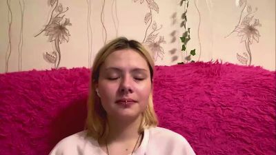 ThuMohan live cam on Cam4