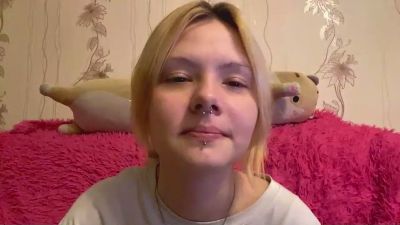 ThuMohan live cam on Cam4