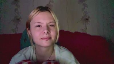 ThuMohan live cam on Cam4