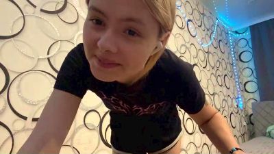 ThuMohan live cam on Cam4