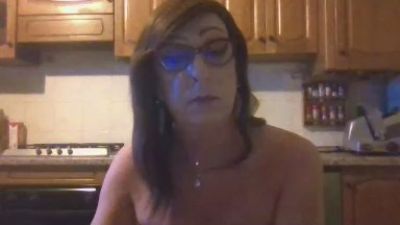 Tiabet live cam on Cam4