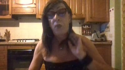 Tiabet live cam on Cam4