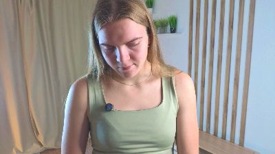 TianaHann live cam on Cam4
