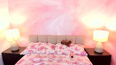 TianaParker live cam on Cam4