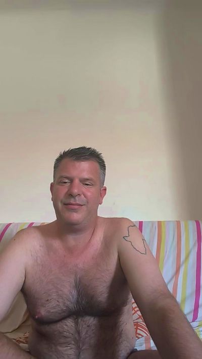 Tibal87 live cam on Cam4