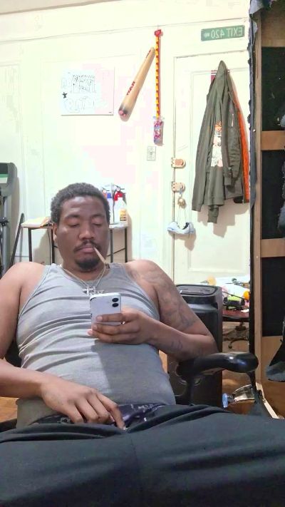 Tickfullaltojoh live cam on Cam4