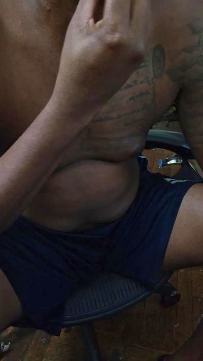 Tickfullaltojoh live cam on Cam4