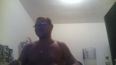 Tieger27 live cam on Cam4