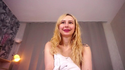 TierraCheck live cam on Cam4
