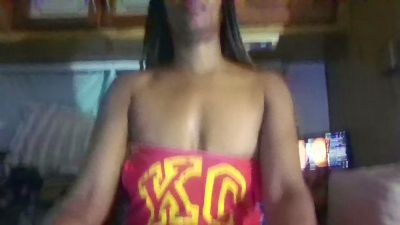 Tierrahmarie live cam on Cam4