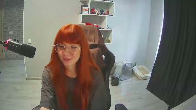 TifanyKrucker live cam on Cam4