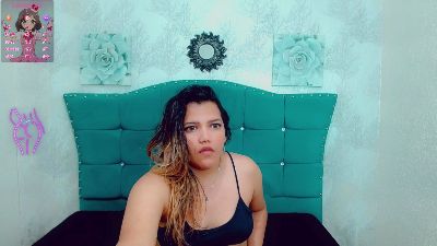 Tifany_Lucy live cam on Cam4