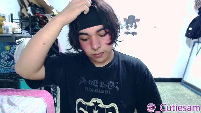 Tiff_Styles live cam on Cam4