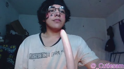 Tiff_Styles live cam on Cam4