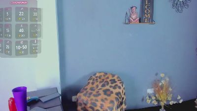 Tiffannydoll99 live cam on Cam4